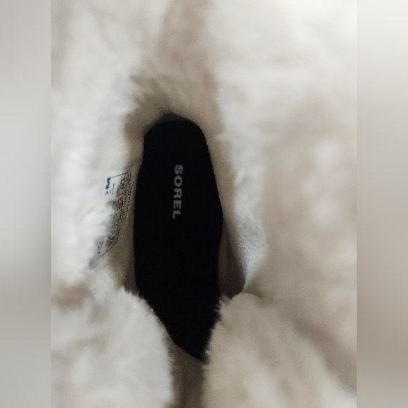 Ladies NWT Sorel Winter Boots - Picture 5 of 9